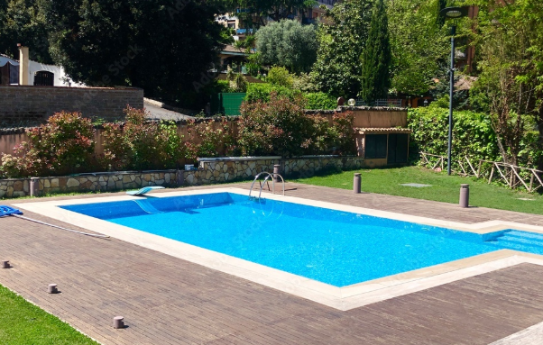Inspiração de piscina e área externa